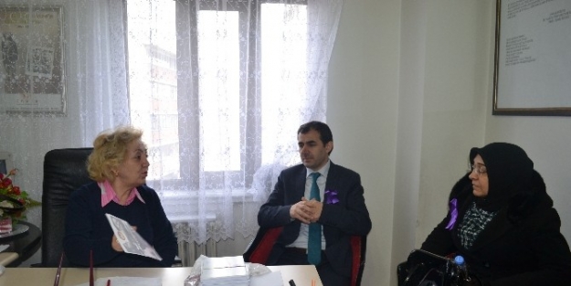 Aile Ve Sosyal Politikalar İl Müdürlüğü Kadın Sorunlarına Yoğunlaştı