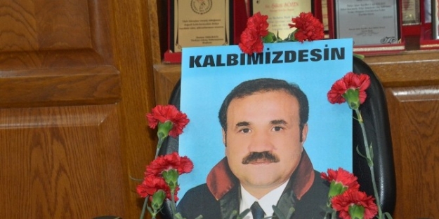 Belediye Avukatı İbrahim Acar, Encümen Toplantısında Anıldı