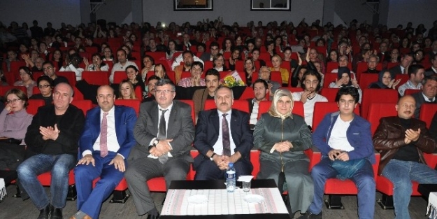 Öğretmenler Türkü Ziyafeti Yaşattı