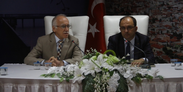 Orhangazi Belediyesi personeline deprem semineri