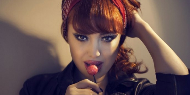 THY'den kovulan hostes sosyal medyayı salladı!