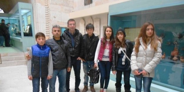 Öğrencilerden Kültür Gezisi