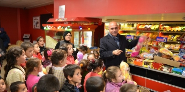 Köy Çocuklarina Unutulmaz Gün