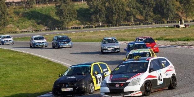 İzmir Park’ta Tosfed Pist Kupası’nın Final Zamanı