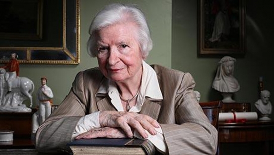 Ünü yazar hayatını kaybetti