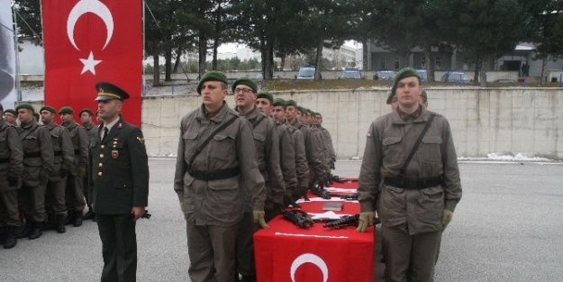 Yozgat’ta 159 Kısa Dönem Er Yemin Ederek Tsk’ya Katıldı