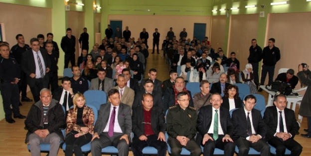 Cezaevinde Şiir Terapisi