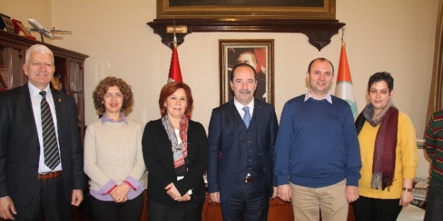 Edirne Kent Konseyi Üyeleri, Belediye Başkanı Gürkan’ı Ziyaret Etti