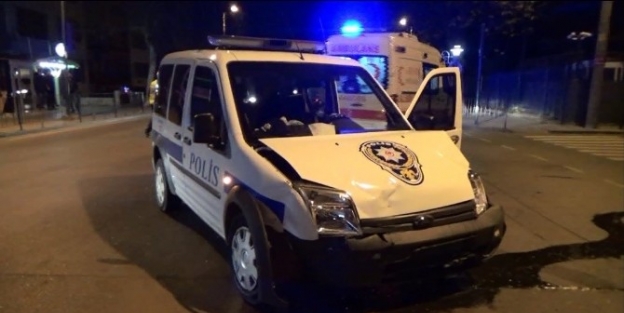 Olaya Giden Polis Otosu Kaza Yaptı