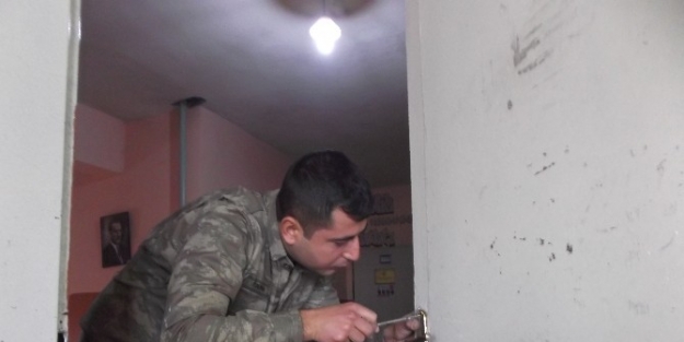 Jandarma’dan Kardeş Eli