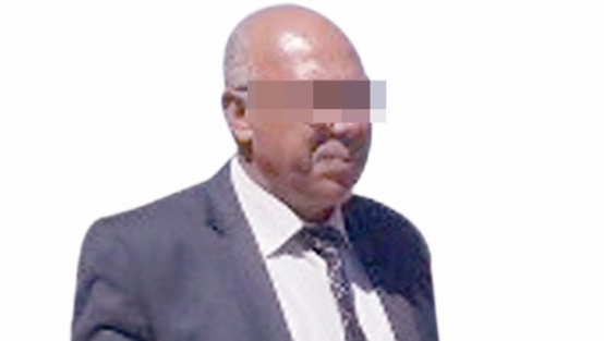 Kadınla basılan başkan yardımcısına işkence