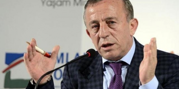 Ali Ağaoğlu "Görgüsüzlükten zevk alıyorum"