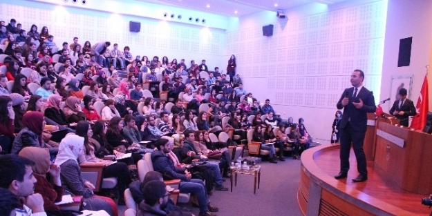 Yurt Dışı Eğitim Seminerleri Başladı