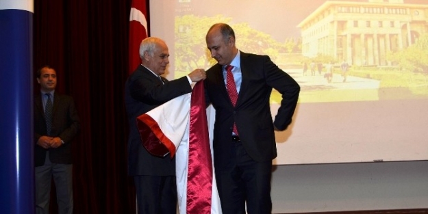 Mersin Üniversitesi’nden Prof. Çamsari Dönemi Başladı