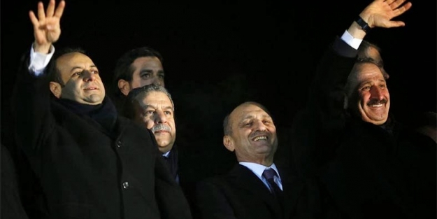 AK Parti iki bakanı Yüce Divana mı gönderecek?