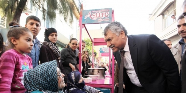 Yenibey Seymer’den Aşure Etkinliği