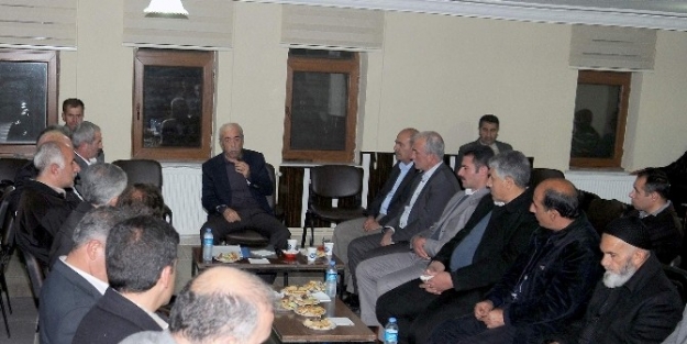 Çelikhan Belediyesi Stk Ve Muhtarları Bilgilendirdi