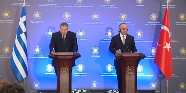 Yunan bakana talep yağmuru