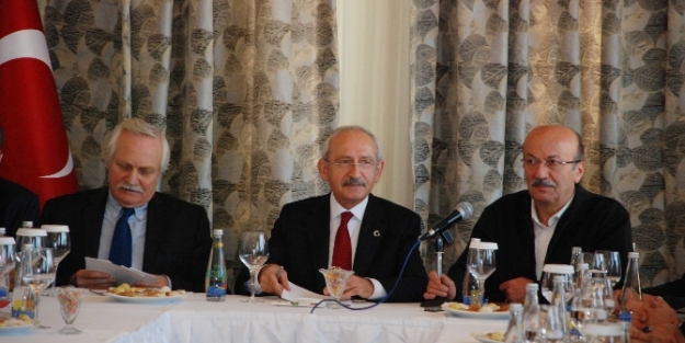 CHP Genel Başkanı STK temsilcileriyle görüştü