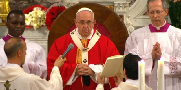 Papa'dan Türkiye'de bir ilk daha!