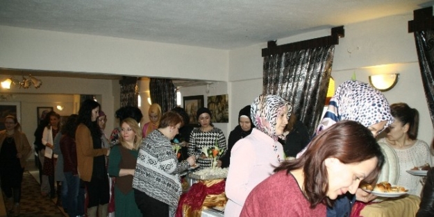 Devrek’te Dayanışma Çayi Düzenlendi