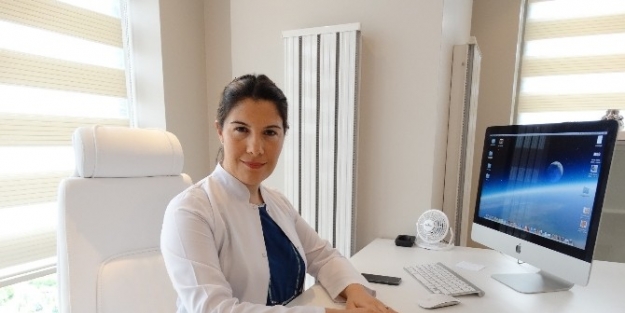 Estetik Ve Plastik Cerrahi Uzmanı Op. Dr. Ayşegül Sivri:
