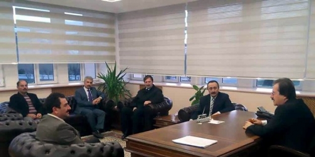 Sivas Zaralılar Derneği’nden, Rektör Kocacık’a Ziyaret