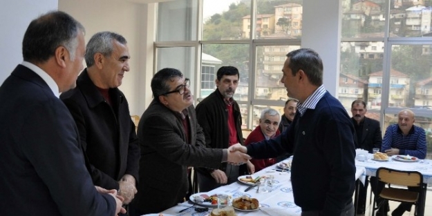 Başkan Uysal Mahalle Muhtarları İle Buluştu