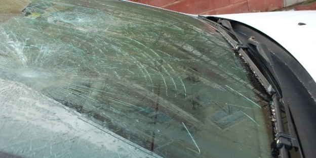 Didim’de Araca Saldırı