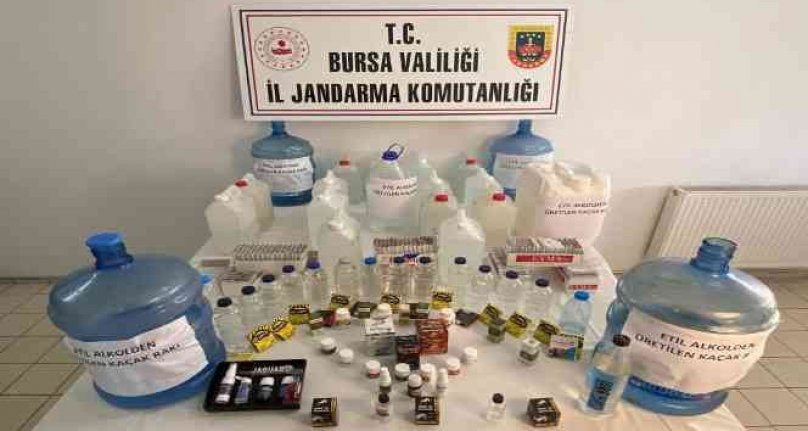 Bursa'da jandarmadan sahte rakı operasyonu