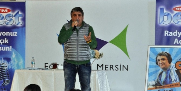 Forum Mersin, Cem Arslan’ı Sevenleriyle Buluşturdu