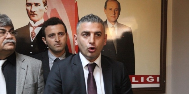 Eren, İlçe Başkanlığına Adaylığını Açıkladı