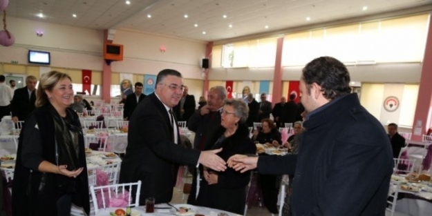 Kırklareli Belediye Başkanı Kesimoğlu, Stk’lar İle Bir Araya Geldi