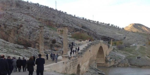 Muhtarlar Tarihi Ve Turistik Yerleri Gezdi