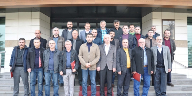 Mobilyacılar ve nakliyeciler dertli