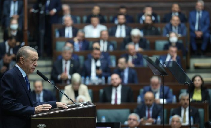 CHP'nin 'başörtüsü kanun teklifine' Erdoğan'dan 'anayasa değişikliği' cevabı