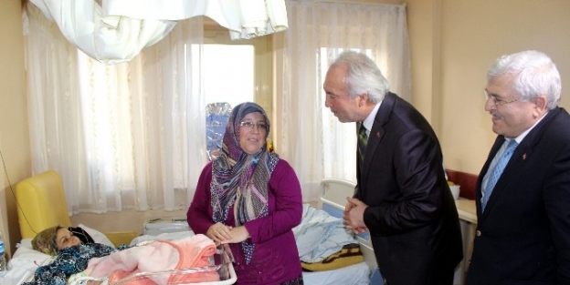 Kütahya Belediyesi’nden ’hoşgeldin Bebek’ Projesi