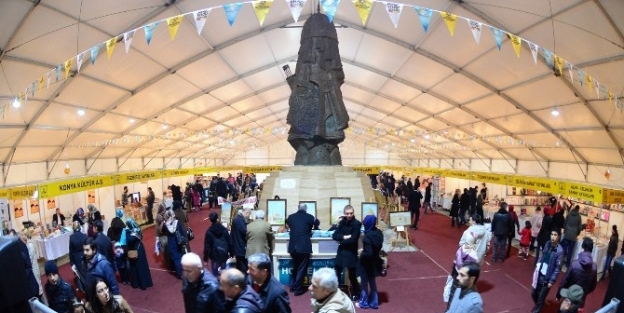 Konya Kitap Günleri Yoğun İlgi Görüyor