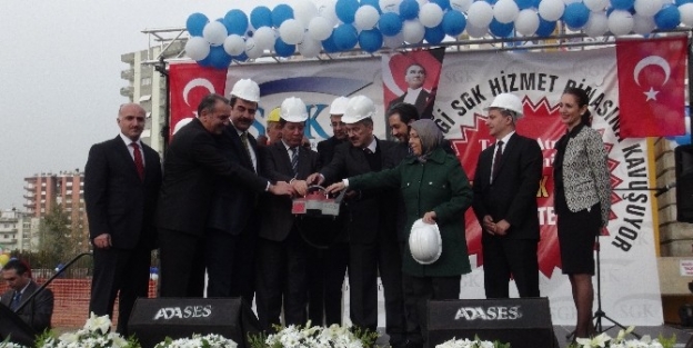 Aydın Sgk’nın Yeni Hizmet Binası Temeli Törenle Atıldı