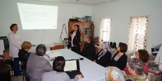 Sarıgöl’de Kursiyerlere Eğitim Semineri