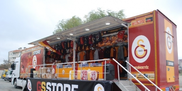 Taraftar Tır’larına Çarşida Satış İzni Yok