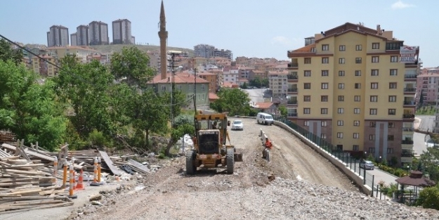 Büyükşehir’in, Açtığı Yol Bu Yıl İçinde Bin Kilometreye  Dayandı