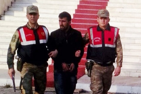 1 yıl boyunca ahırda saklandı!