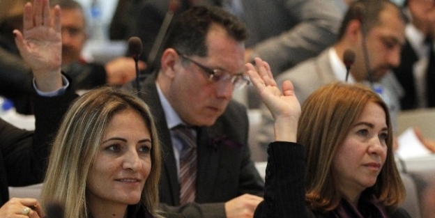 Kadına Şiddete ’mor’ Tepki