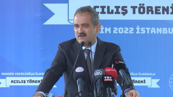 Bakan Özer: "Ekim ayı içerisinde 20 milyon ilave yardımcı kaynak dağıtacağız"