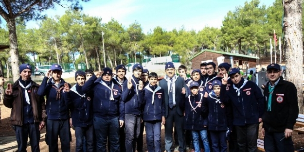 Şehitkamil Belediyesi Bölgesel Gençlik Kampına Ev Sahipliği Yaptı