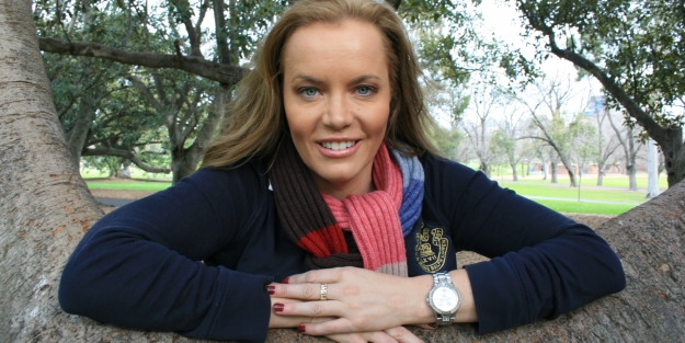 Binlerce erkekle birlikte olan kadına evlilik teklifi yağdı!