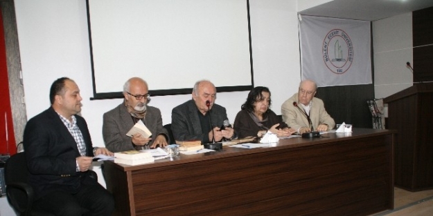 Devrek’te Rüştü Onur Anma Programı Paneli