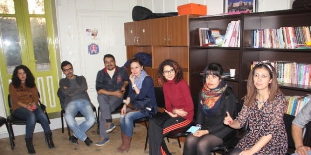 Gençler İletişimi İnteraktif Ortamda Öğreniyor