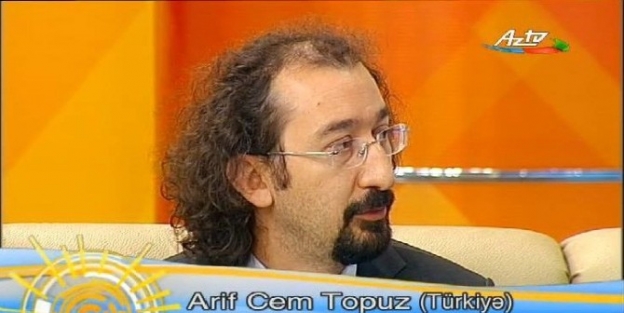 Arü’lü Akademisyen Bakü’de Konferansa Katıldı